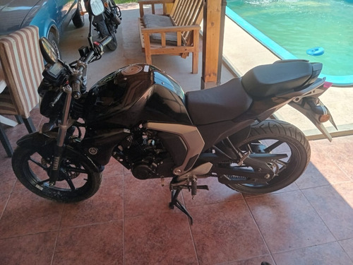 Imagen 4 de 11 de Yamaha Fz Fi