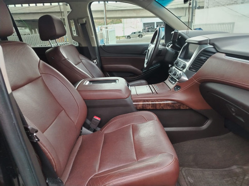 Chevrolet Suburban 5.3 Ltz V8 4wd 2da Cubo At