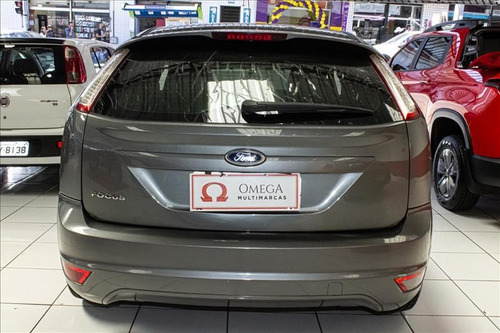 Imagem 5 de 11 de Ford Focus 1.6 Gl 16v