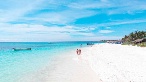 Lote Residencial Con Club De Playa Canchas Deportivas, Casa