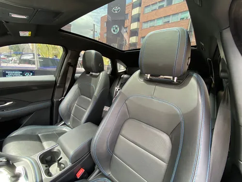 Jaguar E-Pace R-Dynamic SE