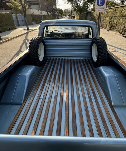 Ford F-100 3.6 Lujo