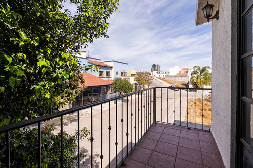 Oportunidad Única De Casa En El Corazón De Pedregal De Vista Hermosa, Querétaro