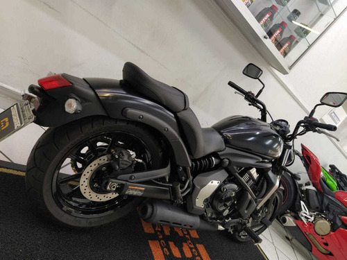 Kawasaki Vulcan S Preta 2016 - Target Race