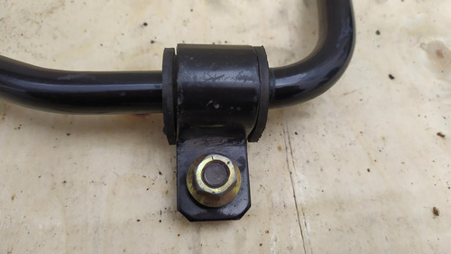 Imagen 2 de 3 de Barra Estabilizadora Trasera Inferior Saab 9-5 Aero 97-12