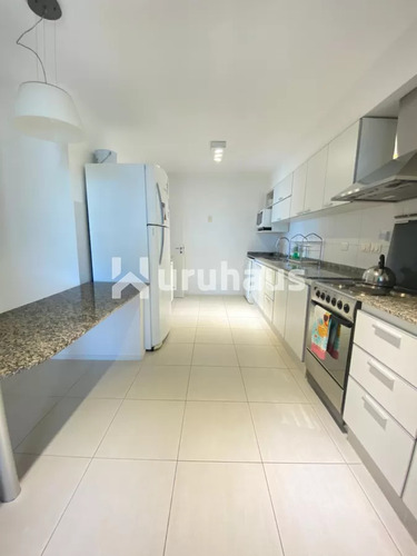 Alquiler Apartamento Cuatro Dormitorios Playa Brava Forest Tower I