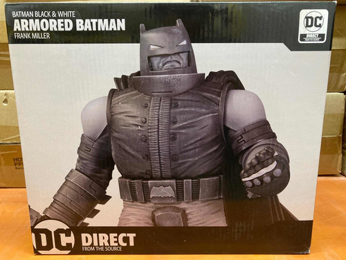 Armored Batman By Frank Miller Black And Withe Dc Direct