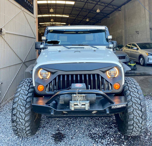 Jeep Wrangler 2008 Sahara 4x4 At