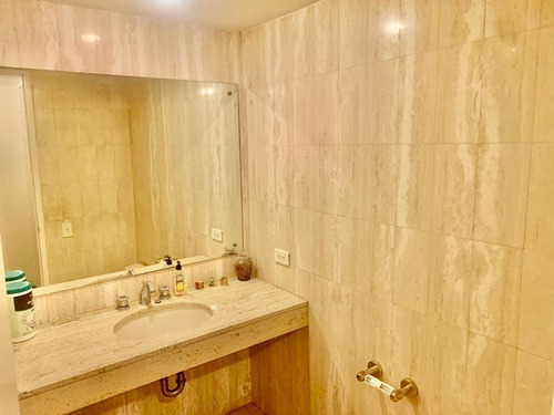 Imagen 10 de 29 de Venta Espectacular Apartamento Con Piscina Privada Y Jardín