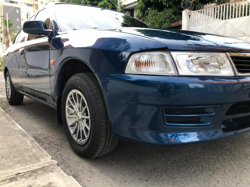 Imagen 4 de 15 de Mitsubishi Signo