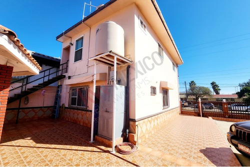 Casa Y 2 Departamento Tipo Hacienda En El Sauzal Ensenada B. C.