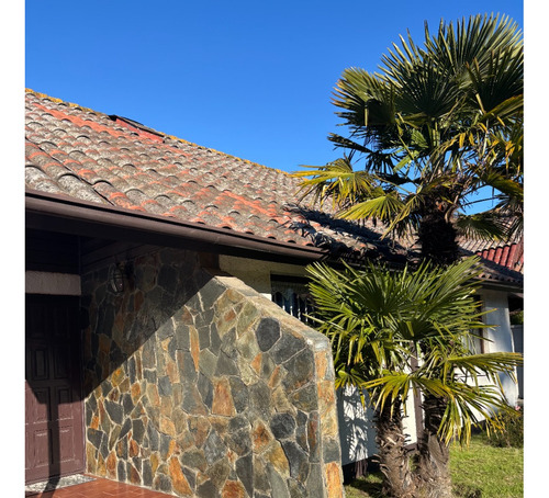 Casa De 4 Dormitorios, 3 Est, Bodega. San Pedro De La Paz