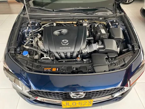 Mazda 3 2.0 Touring