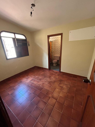 Josseyris Jimenez Vende Casa En La Viña