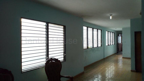 Imagen 10 de 30 de Casa En Venta En Barquisimeto. Zona Centro, Selena Pacheco Tlf. 04245197639. Cód. 22-5124. Lara, Venezuela
