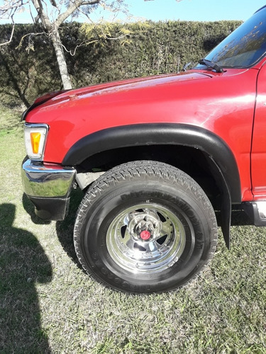Toyota Hilux 2.4 Sr5