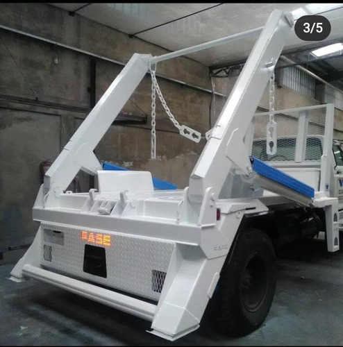 Imagen 8 de 8 de Equipo Porta Volquetes Modelo Europeo 12tn Nuevos!!
