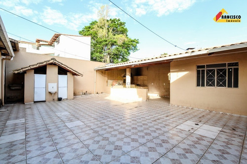 Imagem 12 de 28 de Casa À Venda, 5 Quartos, 1 Suíte, 3 Vagas, Belvedere - Divinópolis/mg - 44375