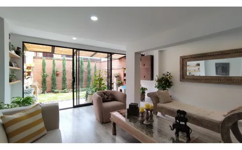Casa Unifamiliar En Venta El Esmeraldal, Envigado
