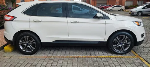 Ford Edge 2.0 Titanium