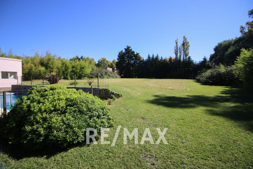Casa 5 Ambientes En Venta En Manzanares