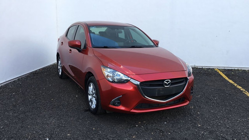 Imagen 1 de 15 de Mazda Mazda 2 4 Puertas