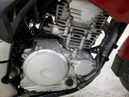 Imagen 9 de 10 de Yamaha Fazer 250 2012