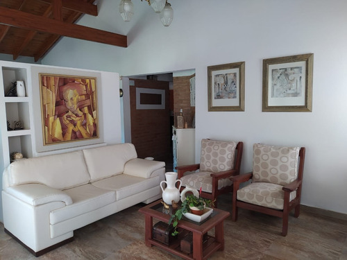 4 Cabañas Con Chalet Y Pileta A 50 M Del Río En Mina Clavero