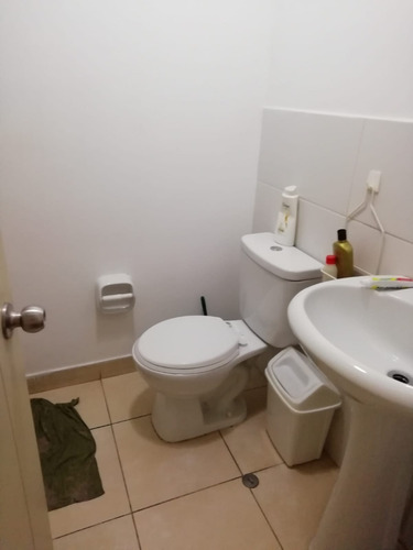 Imagen 3 de 10 de Alquilo Habitación Para Señoritas