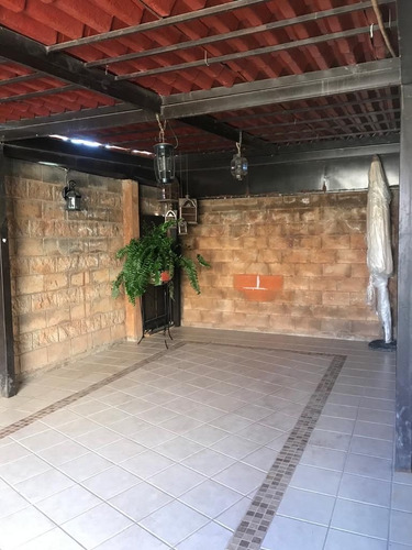 Imagen 4 de 18 de Linda Casa En Puerta Real, 3 Recamaras, Jardín, Fuente, Ubic