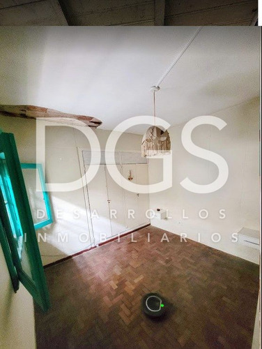 Casa En Venta En Banfield