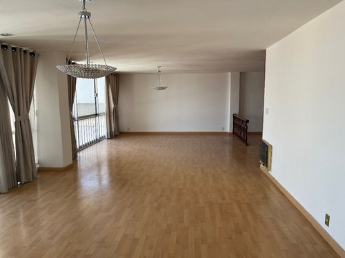 Venta Departamento En Fuente De Molinos, Lomas De Tecamachal