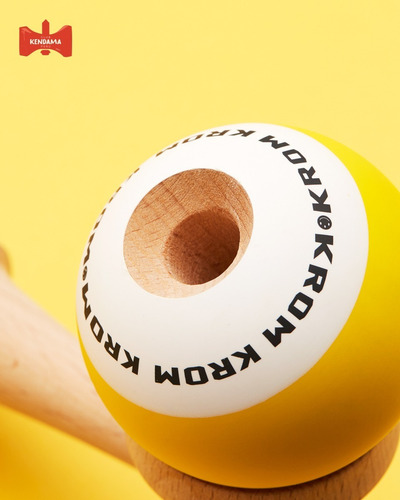 Kendama Krom Pop Amarillo