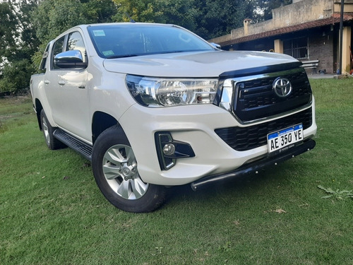 Toyota Hilux 2.8 Cd Srv 177cv 4x4 2020 Nueva Impecable