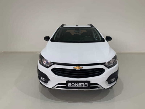 Imagem 2 de 15 de Chevrolet Onix Hatch Activ 1.4 8v Flex 5p Mec 2019