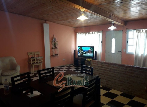 Imagen 6 de 13 de Casa En Venta 4amb Pueyrredon 1600 Ituzaingo
