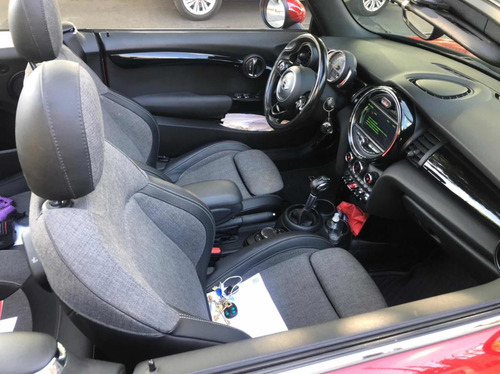 Imagen 5 de 7 de Mini Cooper S 2018 2.0 F55 Chili 192cv