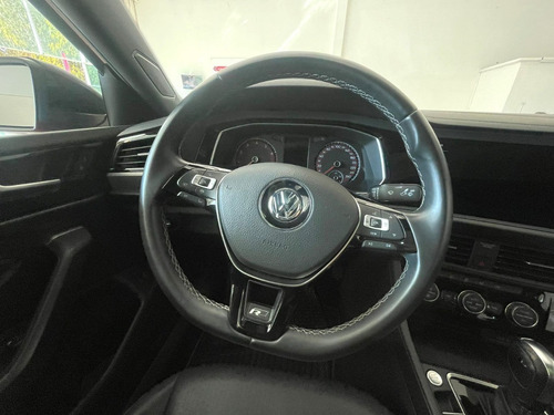 Volkswagen Jetta (a7) 2021 R Line