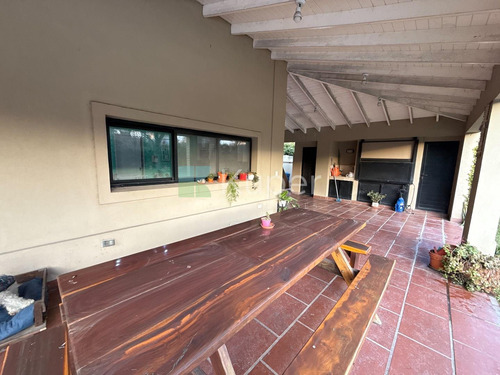 Casa Chalet En Venta En Septiembre, Escobar, G.b.a. Zona Norte