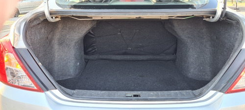 Imagen 12 de 18 de Nissan Versa Sense 2019