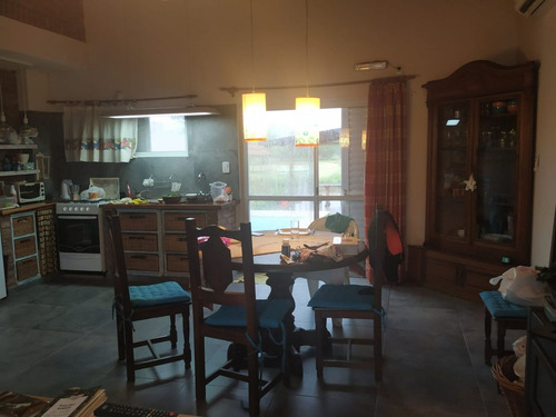 Casa 2 Dormis En Venta Con Bajada Al Rio Monje