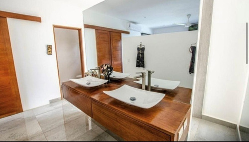 Se Alquila Villa En Samana Para Semana Santa Y Venta.