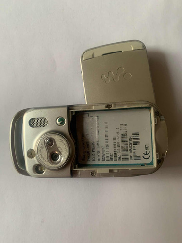 Sony Ericsson Walkman W600 ( Para Refacciones O Reparación) (Usado)