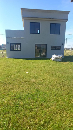 Venta/ Casa De 3 Ambientes/ Fincas Don Eugenio 2, Gral Rodriguez