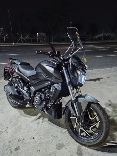 Bajaj Dominar