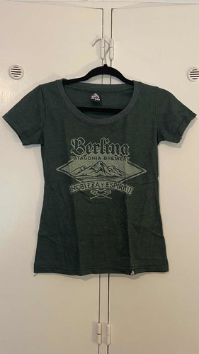 Remera Cerveza Berlina De Dama Talle Small