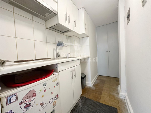 1 Dormitorio, 1 Baño, Home Estudio De 22 M2, Santiago
