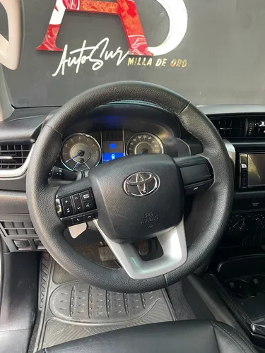 Toyota Fortuner 2.7 Sr 4x2 At 2018