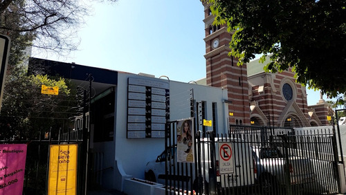 Local Comercial En Plaza Ñuñoa - 61 M2 -
