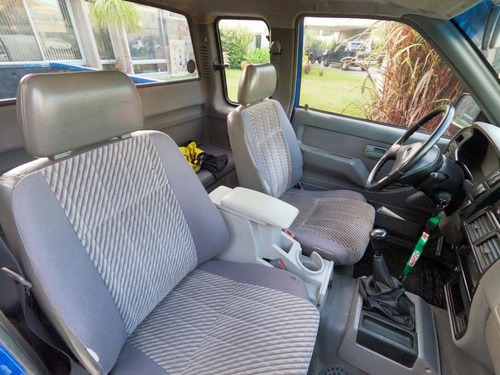Isuzu Spacecab